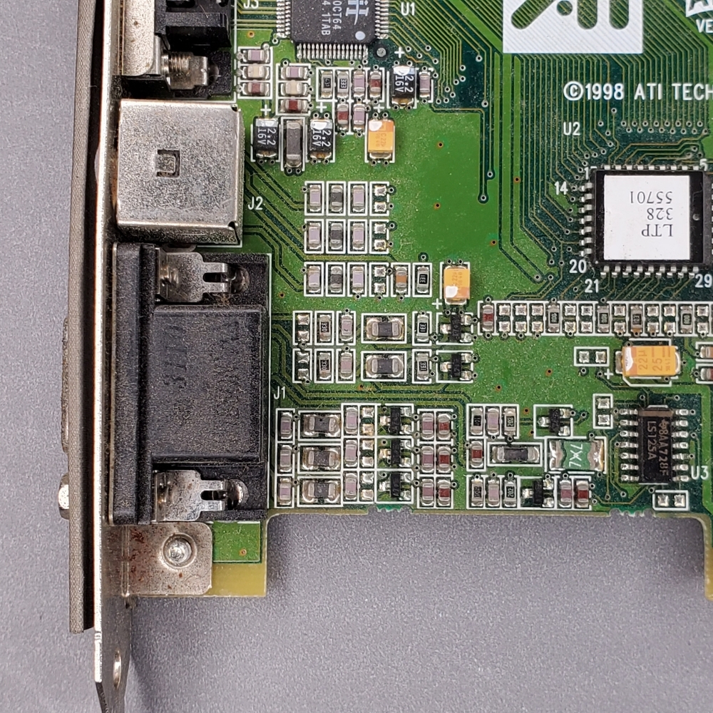 Compaq Presario Graphics Card - Picture 7 of 9